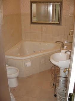 Sea Breeze Inn Hyannis Port Bagian luar foto